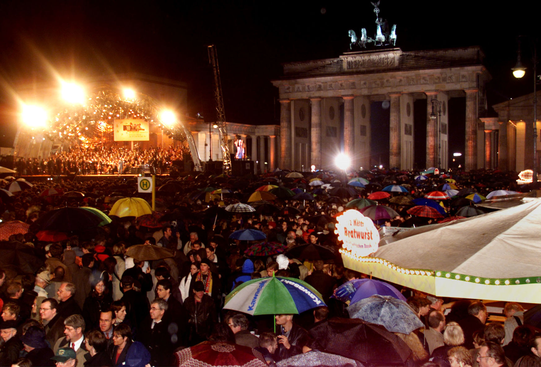 1999: Berlin Wall 10th Anniversary